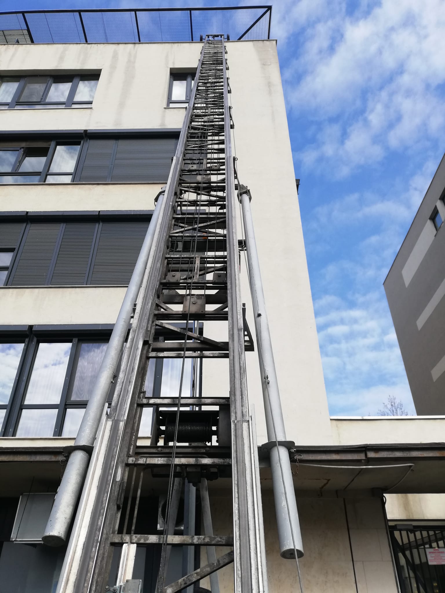 lift exterior Constanta